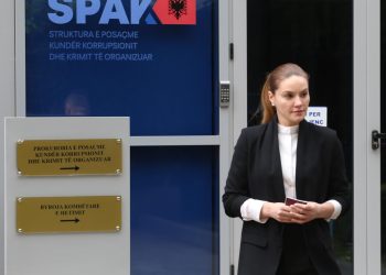GJKKO i caktoi "detyrim paraqitje", Ajola Xoxa paraqitet në SPAK