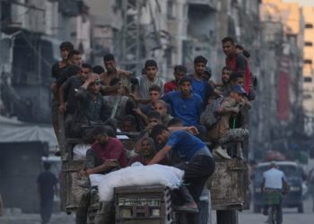 Gaza në krizë ushqimore, Izraeli ndërpret bllokadat e shpërndarjes së ndihmave humanitare