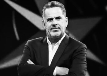 Gazetari Artur Zheji vdes pas një ndjenje të keqe në restorant gjatë pushimeve në Sarandë, sipas njoftimit të policisë.