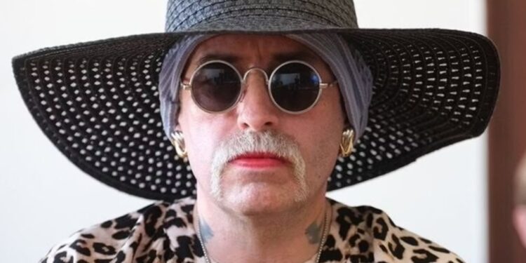 Gjermani 55-vjeçar me pikëpamje neo-naziste e homofobike, zgjidhet të bëhet transgjinor për të kaluar në burgun e grave.