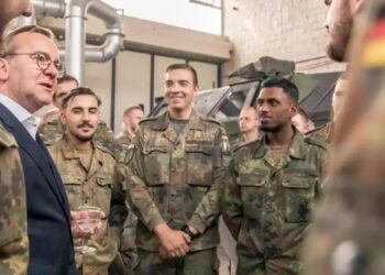 Gjermania: A do të bëhet i detyrueshëm shërbimi ushtarak?