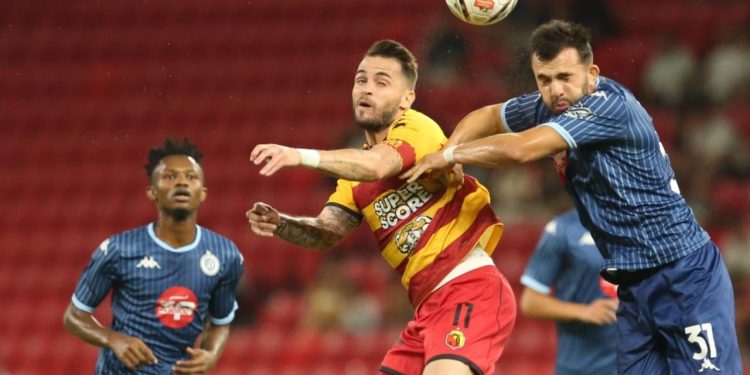 Goli i Bregut nuk është i mjaftueshëm, Dinamo barazon në "Arenën Kombëtare" dhe përjashtohet në ndeshjen e fundit të Play Off-it.