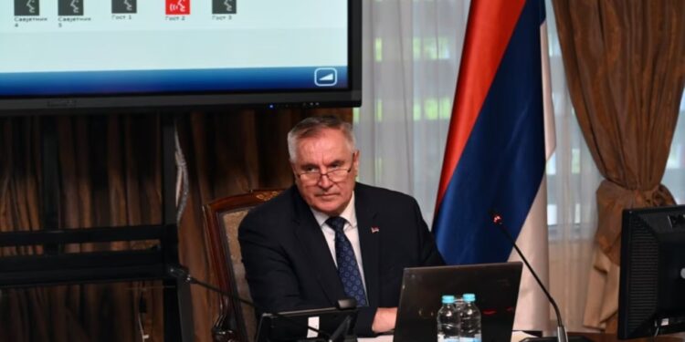 I akuzuar për sulm ndaj rendit kushtetues, Radovan Vishkoviç është dorëhequr nga posti i kryeministrit të Republikës Srpska.