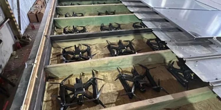 Zbulohet një skemë korrupsioni për blerjen e dronëve në Ukrainë/ Në pranga 4 persona, të përfshirë deputetë, zyrtarë dhe anëtarë të Gardës Kombëtare