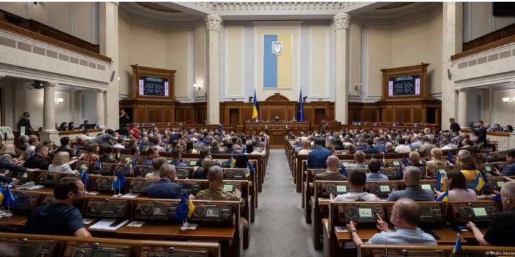 Skandal korrupsioni me prokurimin e armëve në Ukrainë, autoritetet: U zbulua “skema” e përvetësimit sistematik të fondeve publike për ushtrinë