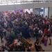 Kaos në portin e Durrësit/ Fluks i madh në ikje, qytetarja: Janë 10 sportele, asnjë nuk punon! Është grabitje me sy hapur