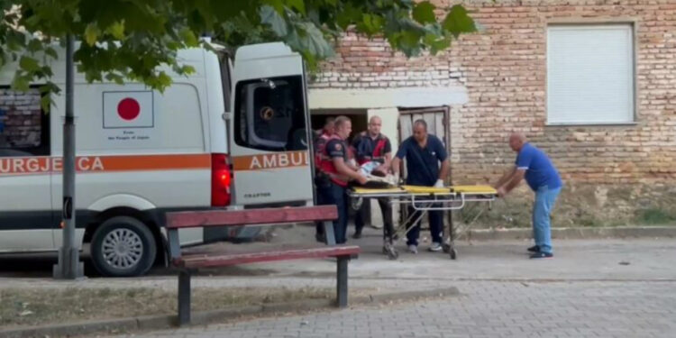 I dënuar për disa vepra penale, ky është 41-vjeçari që plagosi të riun në Korçë, kishte pak kohë që kishte dalë nga burgu