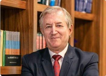 Kërcënohet me jetë për shkak të detyrës botuesi i News24 dhe Panorama Group