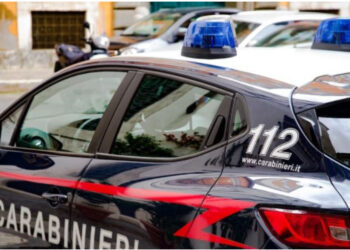 U kap në flagrancë teksa shiste kanabis, arrestohet 27-vjeçari shqiptar në Itali, sekuestrohen edhe 5 mijë euro