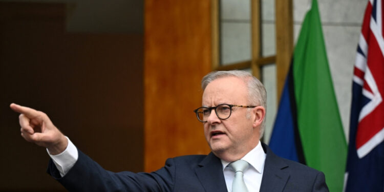 Australia fajëson Iranin për dy sulme antisemitike me zjarrvënie, urdhëron ambasadorin të largohet nga vendi