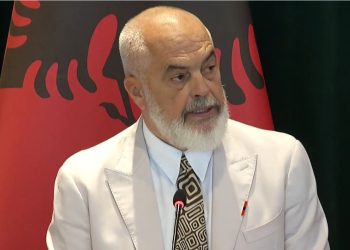 Dita e parë e shkollës më 8 shtator, Rama: Hapin dyert 30 shkolla të rilindura nga veriu në jug