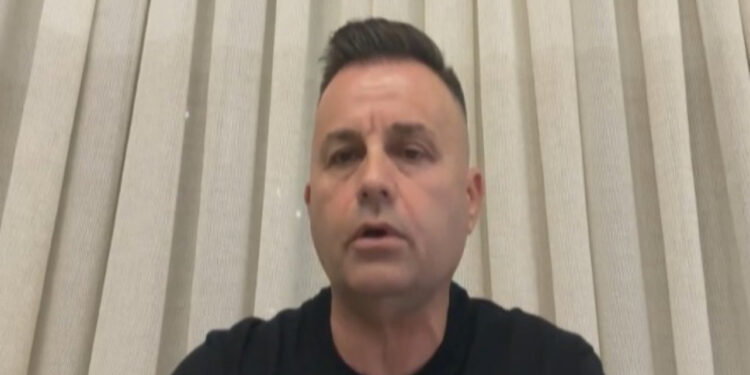 Trafikanti i Poliçanit Adriatik Zotkaj i jep Endri Pukës mijëra metra tokë pa garë për park fotovoltaik. Zbulohet tenderi korruptiv