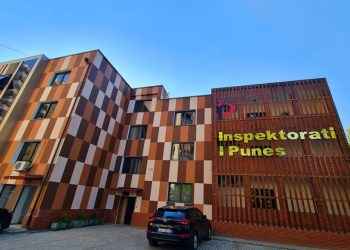 Inspektorati i Punës dhe Shërbimeve Shoqërore kërkon pezullimin e aktiviteteve në kantieret e ndërtimit për shkak të kushteve të këqija atmosferike.