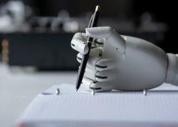 Inteligjenca Artificiale në Shkolla: Zhvillimi i Arsimit Digjital Parashikohet deri në Vitin 2030. Dokumenti në Proces Konsultimi