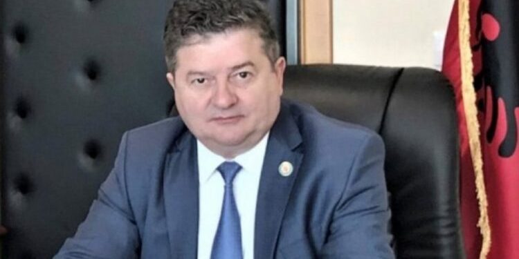 Ish-presidenti dhe zv.presidentja e Urdhrit të Stomatologut përballen me akuza në gjyq