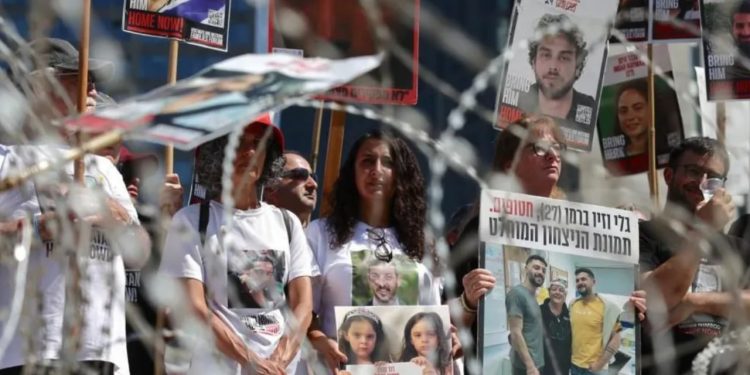 Ish-zyrtarë të shumtë izraelitë i drejtohen Trumpit: Ndihmomë në përfundimin e luftës në Gaza, ndal ndihmet e vuajtjes.