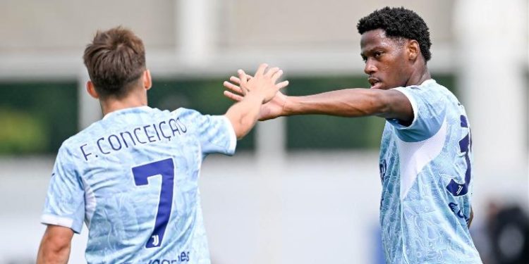 Juventus e ndalon Reggiana-n me një barazim 2-2 në miqësore