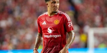 Juventusi “mundet” në merkato nga kundërshtarët, klubi i njohur i Serie A siguron marrëveshjen me sulmuesin anglez të Man. United.