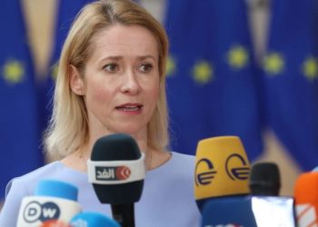 Kallas dërgon një mesazh të qartë për Moskën: Asetet e ngrira ruse në Europë do të mbeten të bllokuara nëse Ukraina nuk merr kompensimin e duhur.