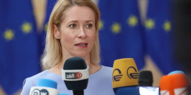 Kallas dërgon një mesazh të qartë për Moskën: Asetet e ngrira ruse në Europë do të mbeten të bllokuara nëse Ukraina nuk merr kompensimin e duhur.