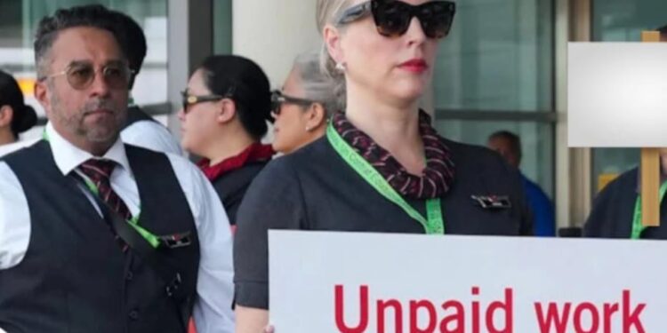 Kaos në aeroporte: Kompania ajrore kanadeze pezullon qindra fluturime pas protestës së madhe të stjuardesave
