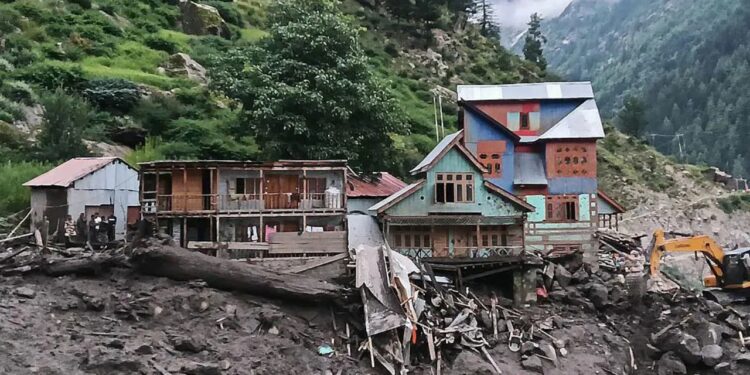 Kashmir në Tragjedi! Të paktën 60 të vdekur dhe shumë të zhdukur nga përmbytjet shkatërruese.