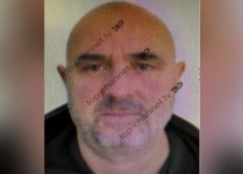 Kush është 61-vjeçari që shndërroi banesën e tij në laborator droge në Yzberisht, prodhonte disa sasi të mëdha kanabisi dhe kokaine?