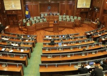 Kuvendi i Kosovës formohet/ Gjykata Kushtetuese përcakton 30 ditë për kandidaturë, e kufizon atë për kryeparlamentar në tre raste.