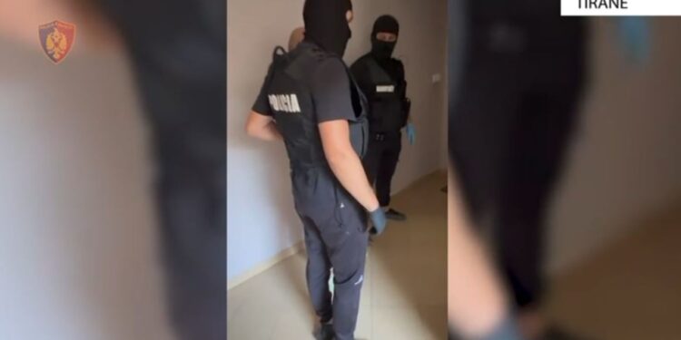 Laboratori i kokainës dhe kanabisit në Yzberisht: Pronari i apartamentit i arrestuar