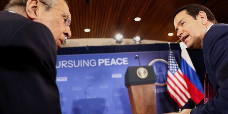 Lavrov vlerëson Trump pas takimit me Putinin: Ai sinqerisht ka dëshirë për paqe të qëndrueshme!