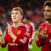 Manchester United i jep leje Milanit për huazimin e "dështakut", por një klub tjetër nga Premier League e komplikon situatën për Igli Taren.
