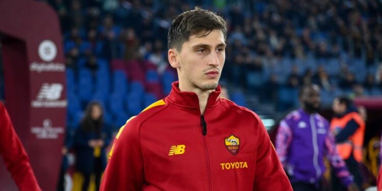 Marrëveshje nga Spanja dhe Italia, Marash Kumbulla vendos për të ardhmen e tij, mbrojtësi kuqezi do t'i bashkohet një futbollisti tjetër shqiptar.