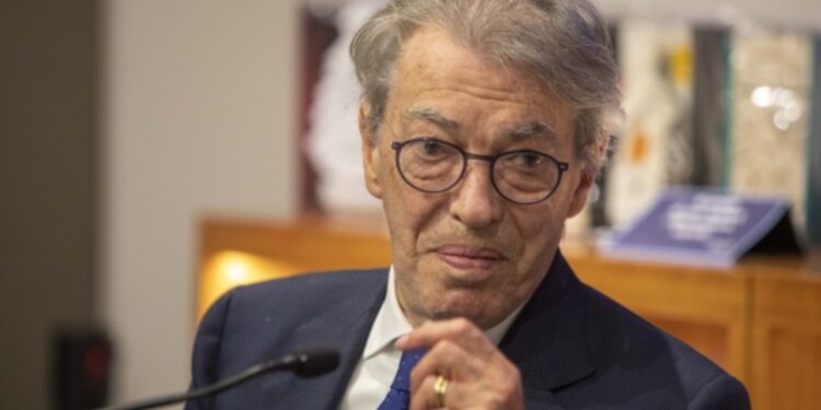 Masa të reja shëndetësore për Massimo Moratin! Ish-presidenti i Interit pranon trajtim në spital në një repart intensiv.