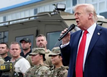 Më shumë se 2 mijë trupa në Washington, Trump ka në fokus Chicago-n dhe New York-un! Demokratët e akuzojnë presidentin për një operacion të paligjshëm dhe të rrezikshëm.