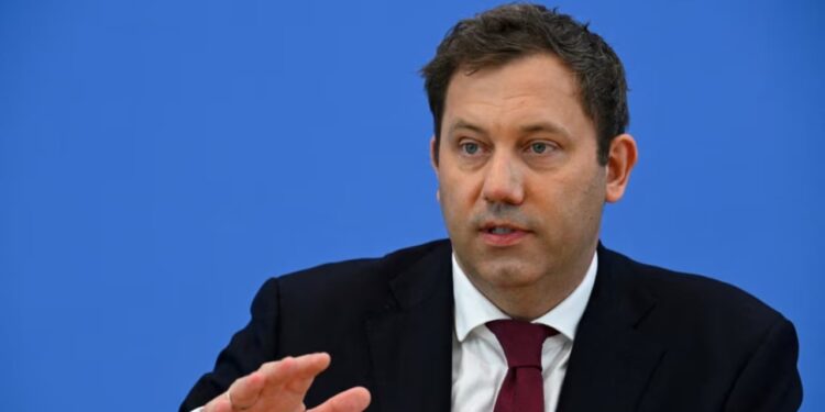 Ministrat gjermanë në Kiev: Gjermania do të ofrojë mbështetje për Ukrainën.