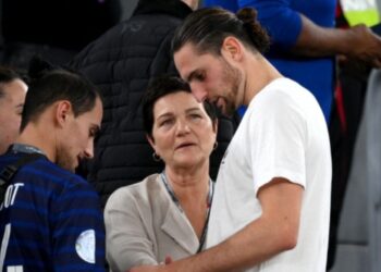 Nëna e Rabiot përgjigjet pas pezullimit të djalit të saj nga Marseja: I dhanë mundësi të tjerë atij që sulmonte gruan, ndërsa Adrieni…