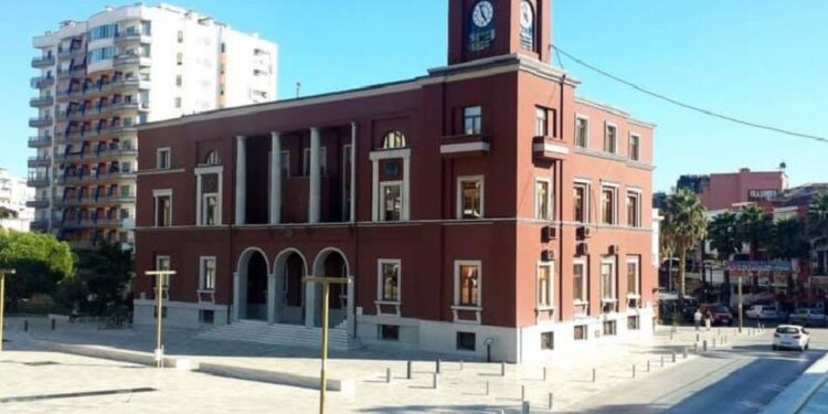 Nënkryetari i ri i Bashkisë Durrës të emërohet, ja kush është Egert Hoxha.