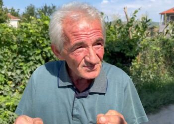 Një fjalë e përmbajtur për 14-vjeçarin që u vra me thikë: Fqinji tregon për djalin e shkëlqyer të familjes me dy fëmijë