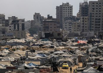 Një milion thirrje në orë: Si Izraeli monitoron çdo… pëshpëritje të palestinezëve