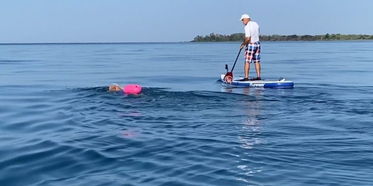 "Not për Liri" / Garë në Velipojë në nder të të rinjve që iku nga komunizmi përmes notit