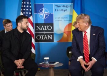 “Nuk ka rrugë mbrapa për Krimenë, Ukraina nuk do të anëtarësohet në NATO”, Trump i bën presion Zelenskyt: Konflikti mund të përfundojë nëse…