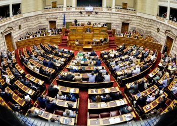 Parlamenti grek njeh zyrtarisht për herë të parë besimin bektashi-alevit dhe miraton statusin e minoritetit fetar në Greqi.