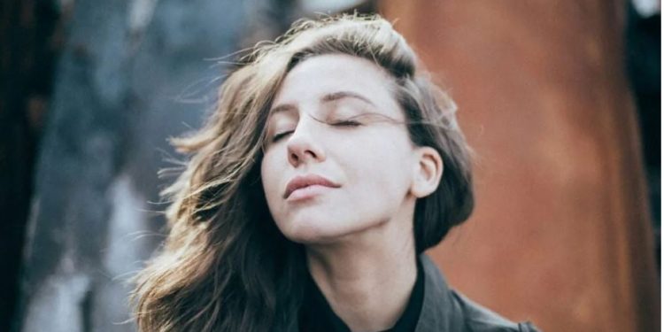 Perimenopauza: Një fazë “misterioze” në jetën e një gruaje që mund të zgjasë deri në dhjetë vjet