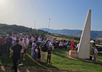 Përkujtimi i masakrës së Përbregut: Në luftën ballkanike të vitit 1913, ushtria serbe vrau 375 banorë të fshatit shqiptar.