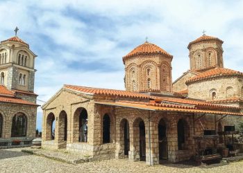 “Perla e Ballkanit”: “Le Figaro” rekomandon Shqipërinë për turizmin kulturor: Eksploroni vendet arkeologjike dhe zbuloni traditat dhe kuzhinën e saj të pasur.