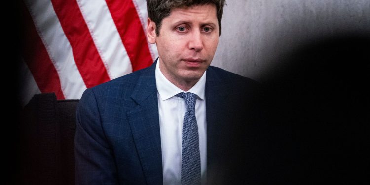 “Po krijojmë një monstruozitet”, Sam Altman shpreh shqetësimin për versionin e ri të ChatGPT