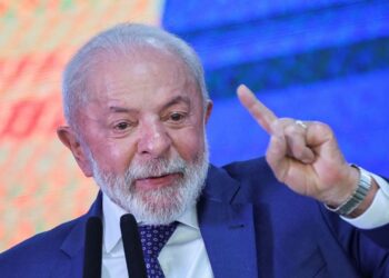 Presidenti i Brazilit kritikon Trumpin: Në atdheun tim do të përballej me ligjin për trazirat e 6 janarit