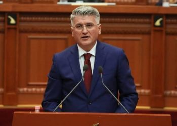 Presidenti i Malit të Zi hedh poshtë Nik Gjeloshajn/ Gjekmarkaj: Kërcënim për përfaqësimin e shqiptarëve! Duhet mbrojtur interesi kombëtar!