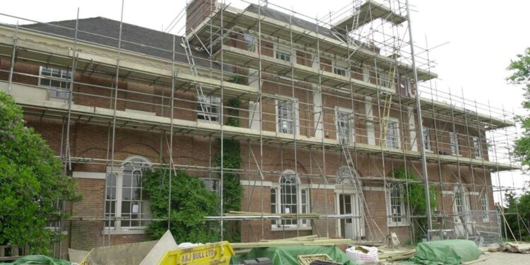 Princi William dhe Princesha Kate do të trasferohen në një shtëpi të re, pamjet nga rezidenca në lagjen mbretërore.