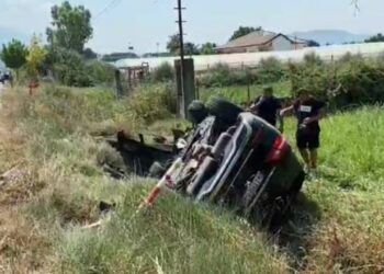 “Prindër të një vajze, ish-shokë të gjimnazit: Aksidenti tragjik në Berat që i mori jetën të riut, bashkëshort i gazetares”